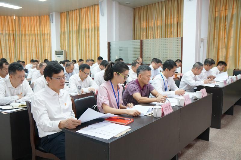 两小无猜指什么生肖:最新解释落实 两小无猜指什么生肖:最新解释落实