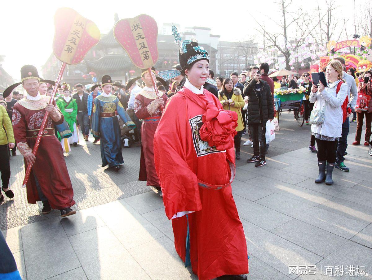 状元武士带红花,揭秘生肖之谜与文化寓意 状元武士带红花,揭秘生肖之谜与文化寓意
