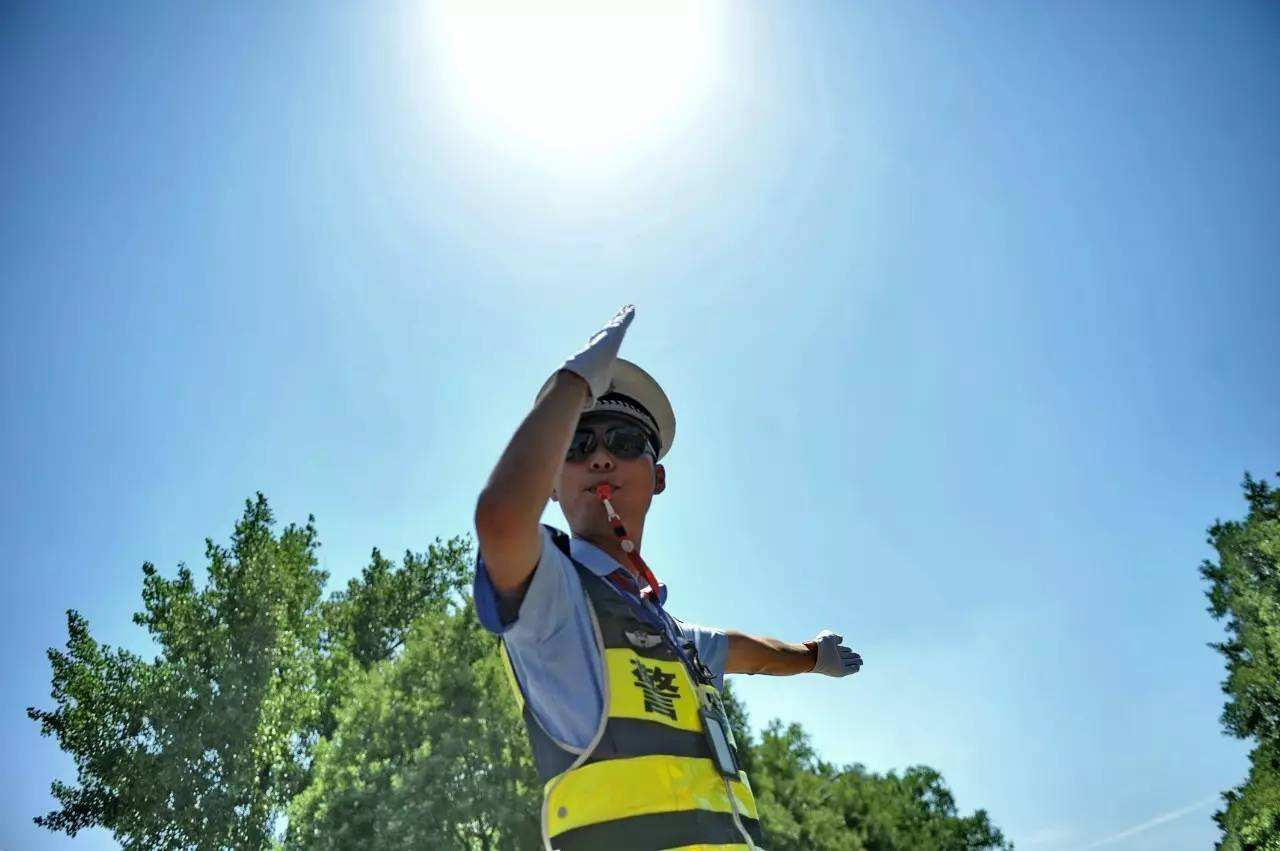 烈日当空打一准确生肖:词语解析解答落实