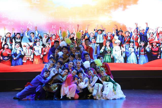 夯雀先飞,生肖中的智慧与形形色色的实践落实 夯雀先飞,生肖中的智慧与形形色色的实践落实