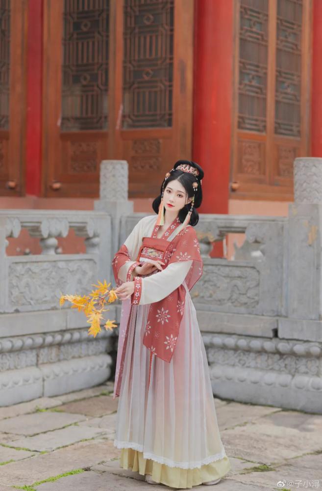 娉娉袅袅十三余指什么生肖:精准解答落实 娉娉袅袅十三余指什么生肖:精准解答落实