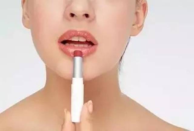 搬口弄唇打一正确生肖、详细解释落实