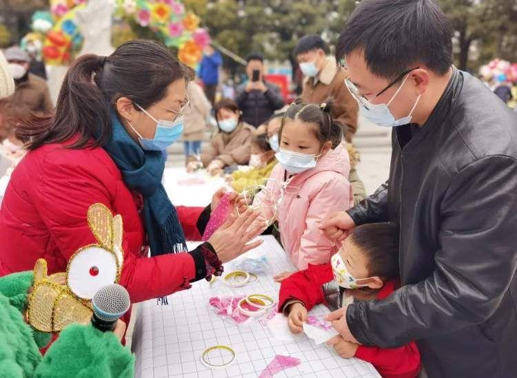 多愁善感与沉稳落实，生肖兔的独特魅力